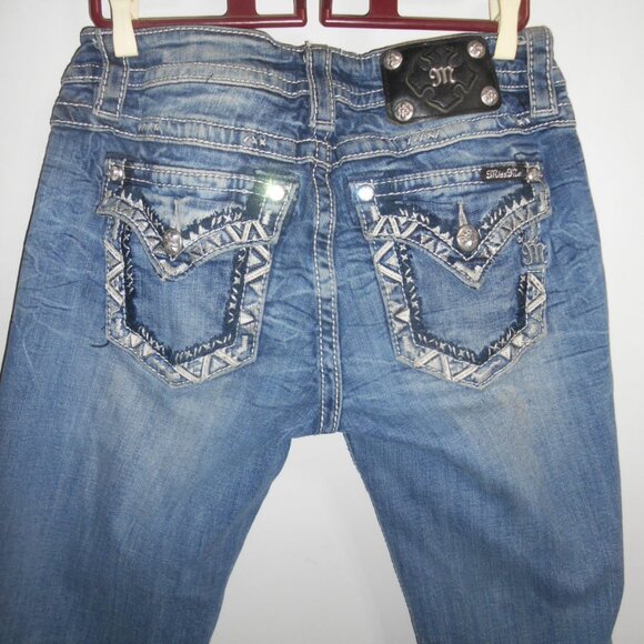 Miss Me Denim Capris Size 28 - Picture 2 of 4